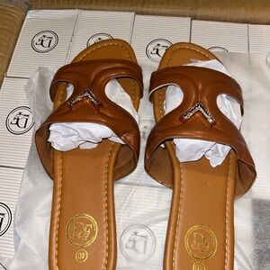 Women’s Tan Slide Sandals with Decorative Accent